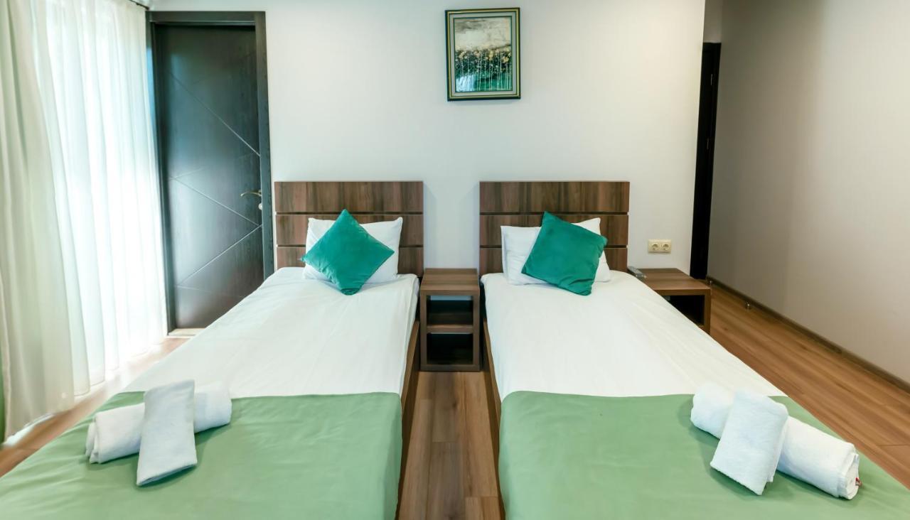 Hotel Classic Suites Tbilisi Exterior foto